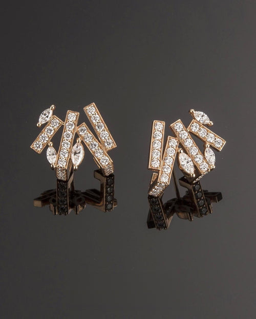 Geometric Earring 2 KE84.B, pink gold diamond bar earrings, detail